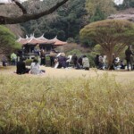 Maler im Shinjuku Gyoen Park Maler im Shinjuku Gyoen Park