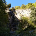 Größerer Wasserfall