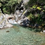 Pool vom Wasserfall