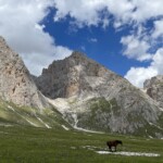 Blick zurück auf den Sas Rigais & La Furchetta (re) Blick zurück auf den Sas Rigais